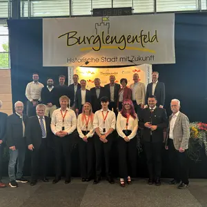 Gruppenbild Eröffnung Präventionstage 2025