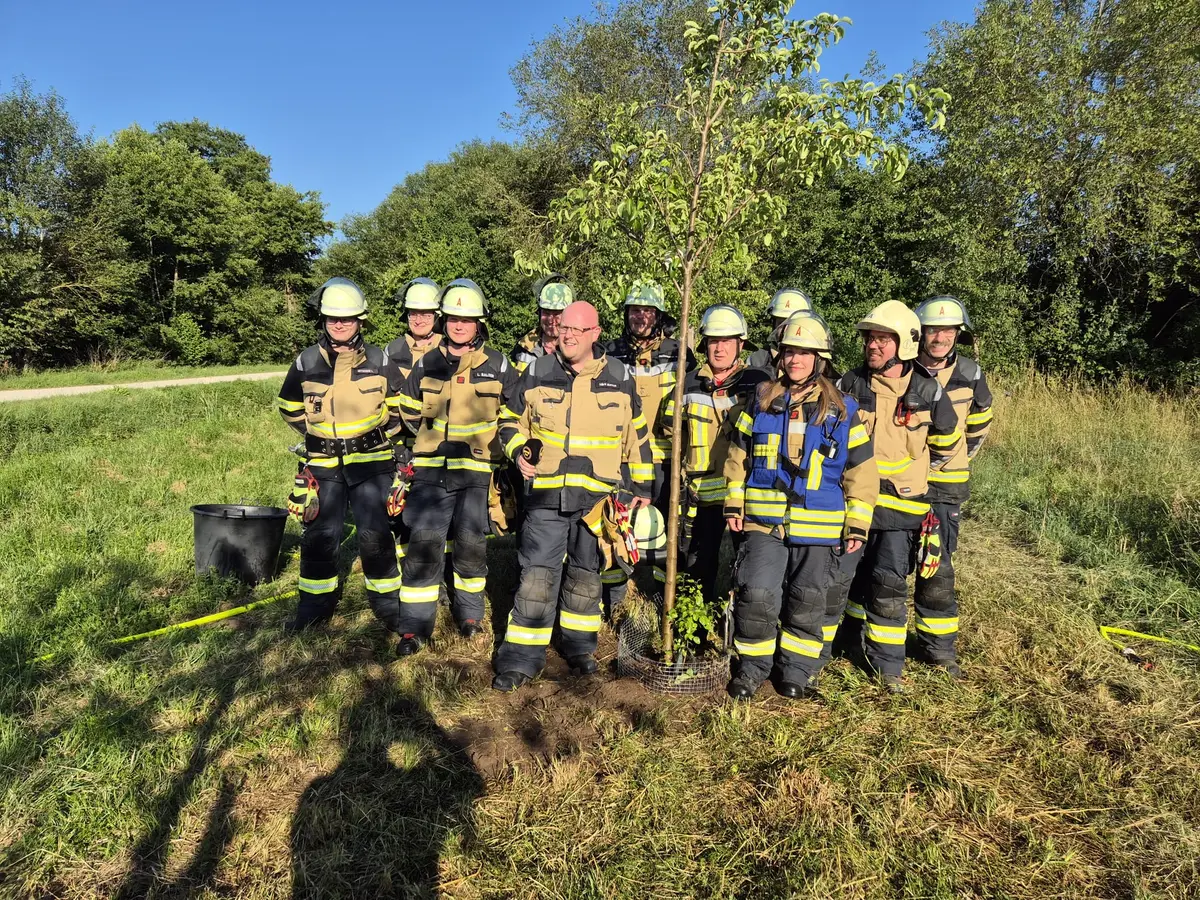 Baumpflanzaktion FF Burglengenfeld